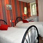 Дом отдыха Charming Cottage, Thirimont *