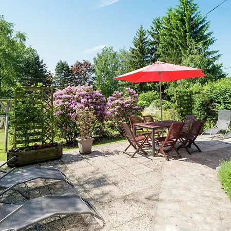 Charming Cottage, Thirimont 펜션