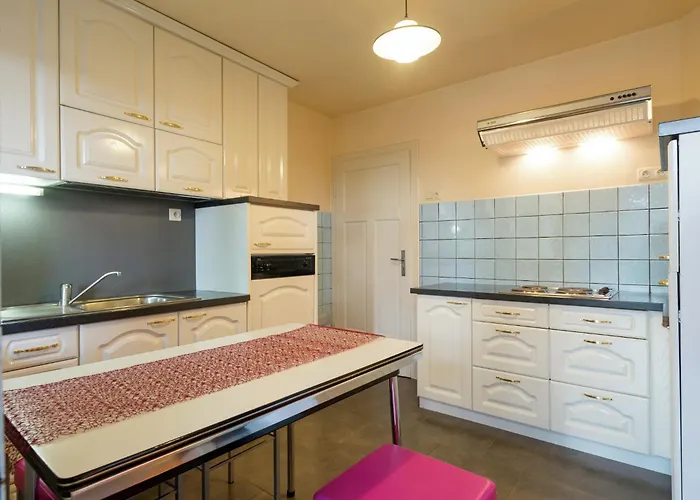 Charming Cottage, Thirimont * Waimes